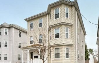 Subletting 1 Room In A 1-Bedroom Apartment On Roberts Street, Brookline