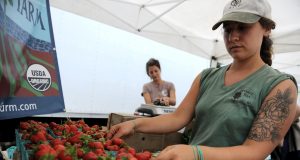 Brookline Farmers’ Market Raising Money For Food Assistance Program