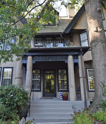 Leafy Retreat Sure To Please In Brookline