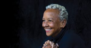 Author Nikki Giovanni At Brookline Booksmith Nikki Giovanni