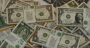 David C. Chapin Sells 5K Shares Of Brookline Bancorp, Inc. (NASDAQ:BRKL) Stock