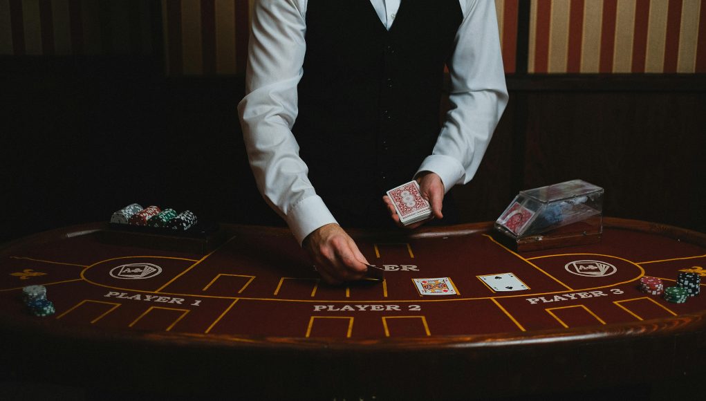 How Digital Platforms Are Enhancing The Online Blackjack Experience